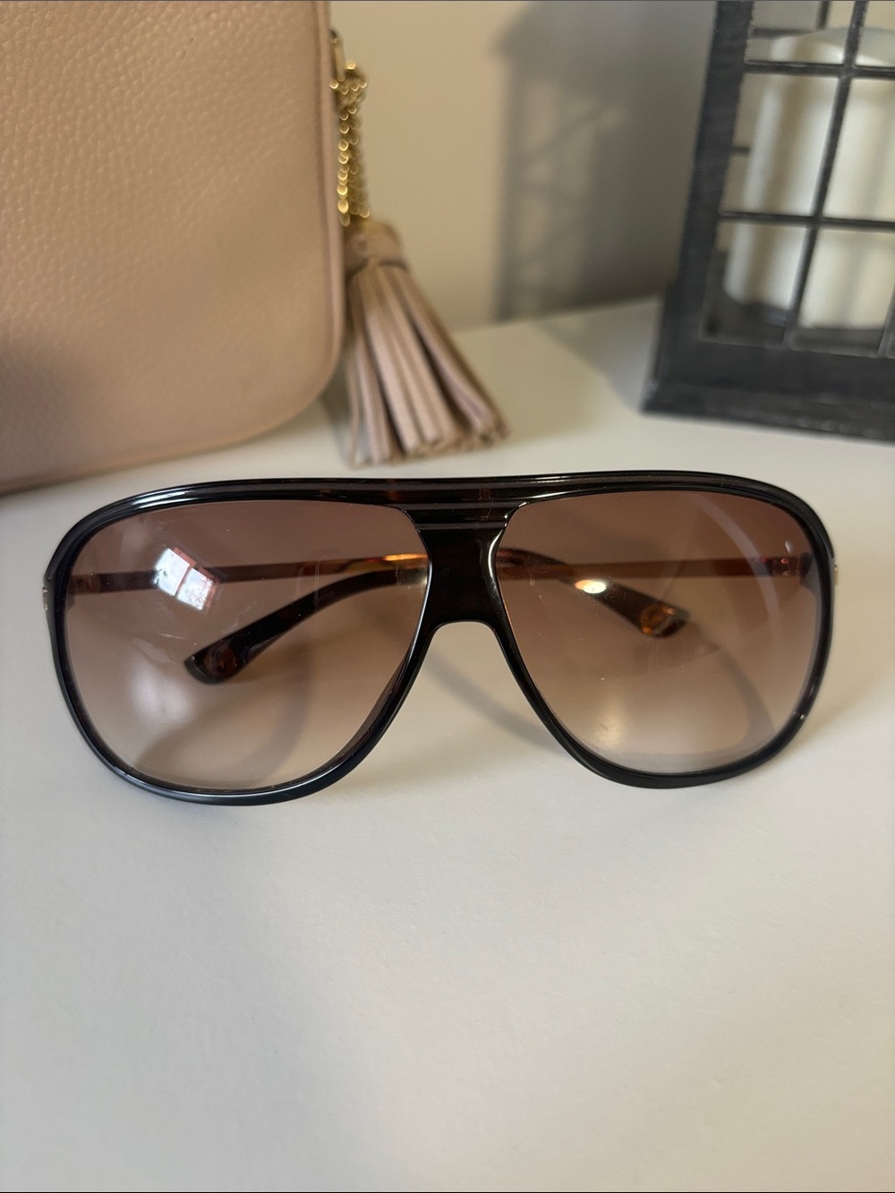 MICHAEL KORS brown aviator style sunglasses
